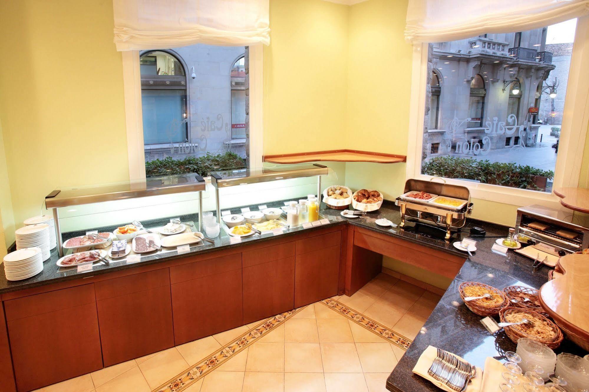 Regencia Colon Hotel บาร์เซโลนา ภายนอก รูปภาพ