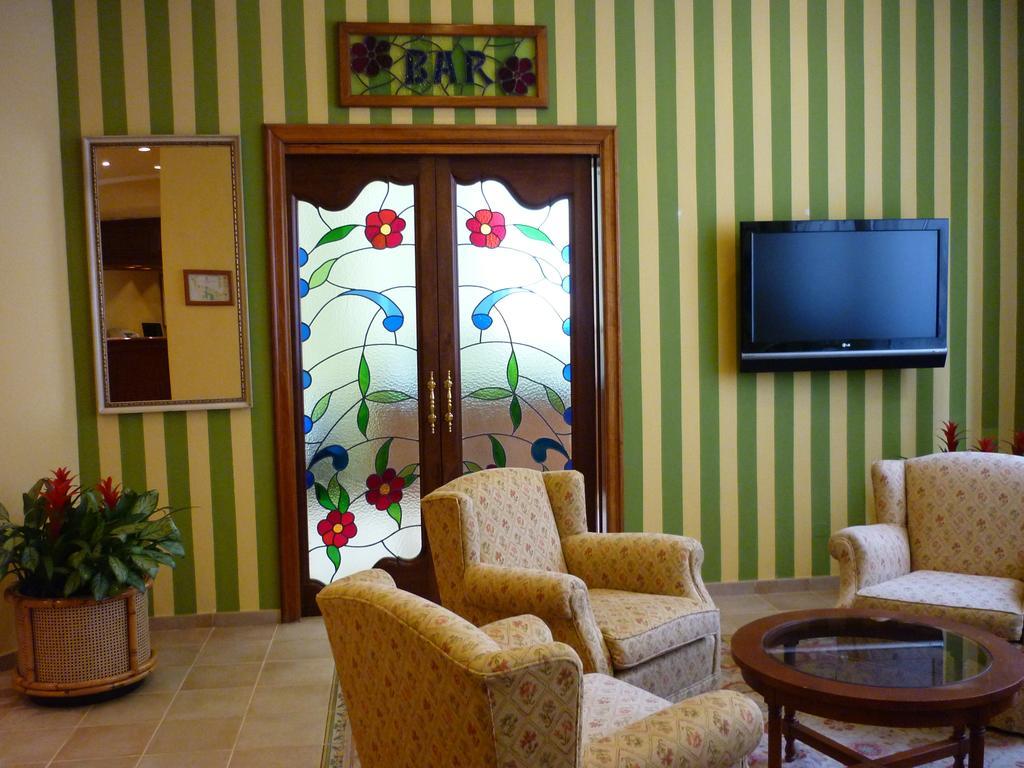 Regencia Colon Hotel บาร์เซโลนา ภายนอก รูปภาพ
